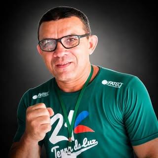 Capa de Renato Farias