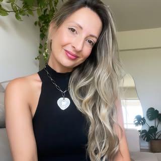 Capa de Ana Paula