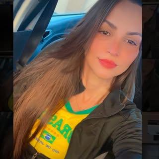 Capa de Aline Rizzo