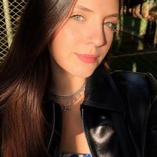 Capa de Larissa Vidal