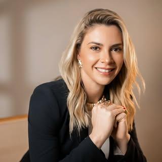 Capa de Marina Alvares