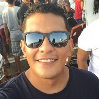 Capa de Rafael Dias