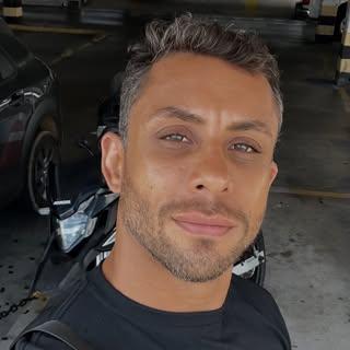 Capa de Renato Alves