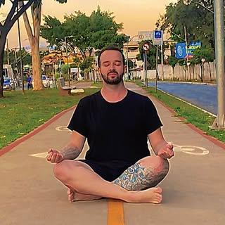 Capa de Nicollas Veiga