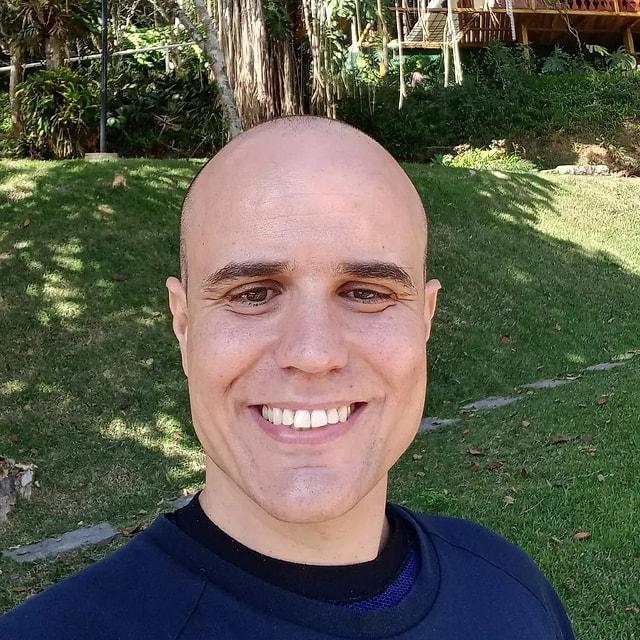 Capa de Thiago Soares
