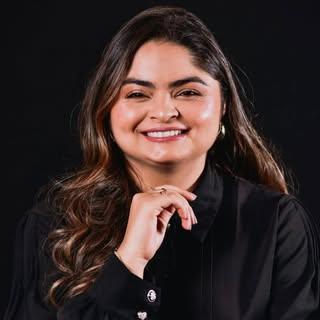 Capa de Maria Eduarda Rodrigues