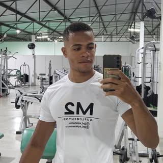 Capa de Manderson Cruz