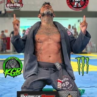 Capa de Regis Lopes