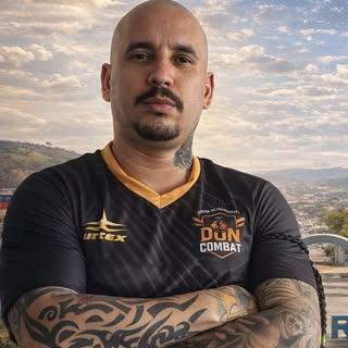 Capa de Everton Moreira ( Don )