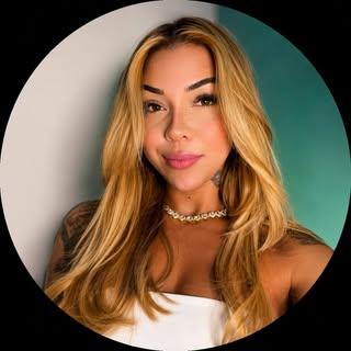 Capa de Sabrina Vieira
