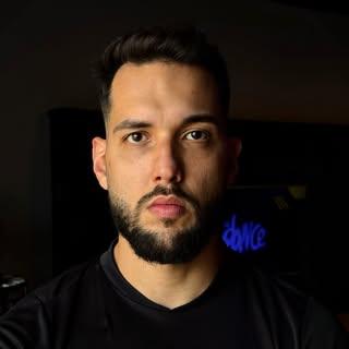 Capa de Bruno Mello