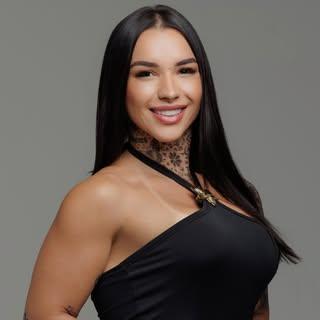 Capa de Jovanna Cardozo