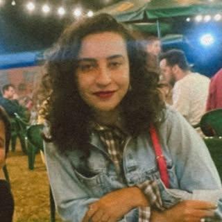 Capa de Raphaela Souza