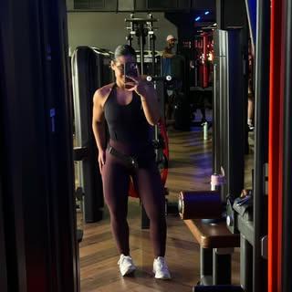 Capa de Aline Feitosa
