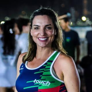 Camila Neves