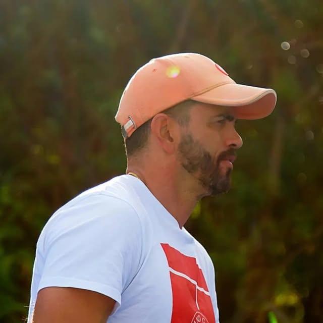 Capa de Bruno Batista