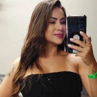 Capa de Lorena Domingues