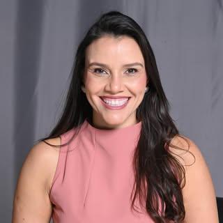 Capa de Natália Queiroz, Ph D.