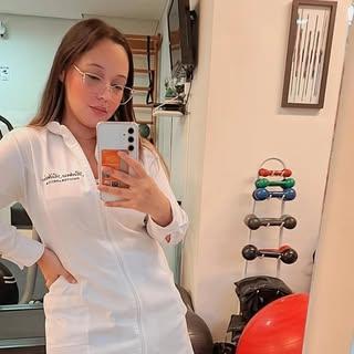 Capa de Rebeca Ribeiro