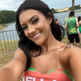 Capa de Ana Paula Oliveira