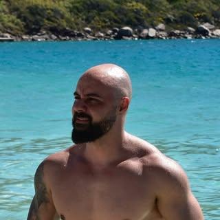 Capa de Tiago Oliveira