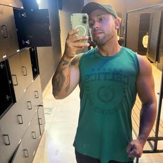 Capa de Matheus Torres