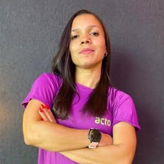 Capa de Rayra Rodrigues