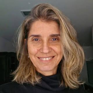 Capa de Márcia Gouvêa