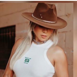Paula Berlesi Fregonezi