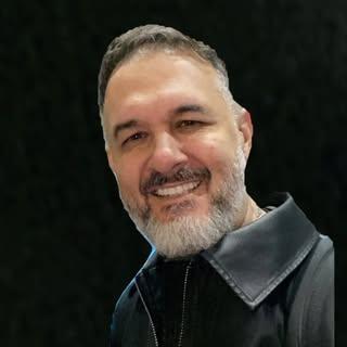 Mestre Warner | Mestre em Lutas