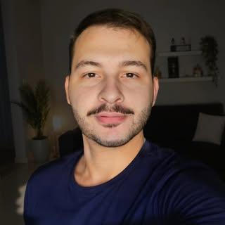 Lucas Fávaro