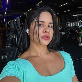 Júlia Ribeiro