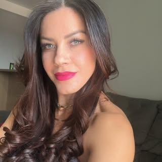 Aline Vaz