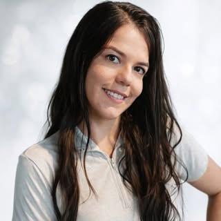 Capa de Amanda Tavares