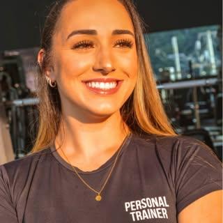 Capa de Isabela Oliveira