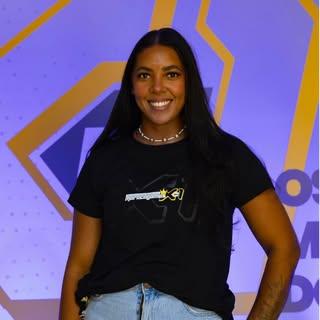 Capa de Rayssa Dias