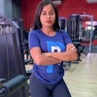 Elaine Farias
