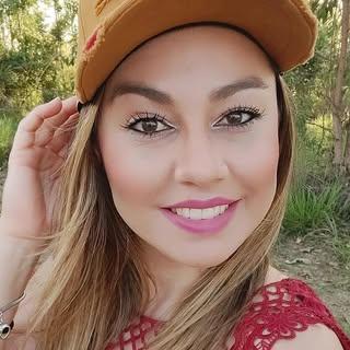 Capa de Ariane Simões