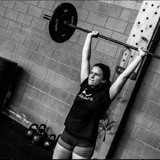 Julia Pilon