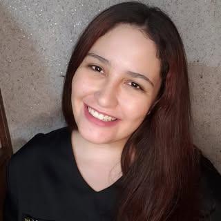 Capa de Isabela Vieira