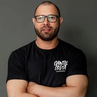 Capa de Danilo Carlos da Costa