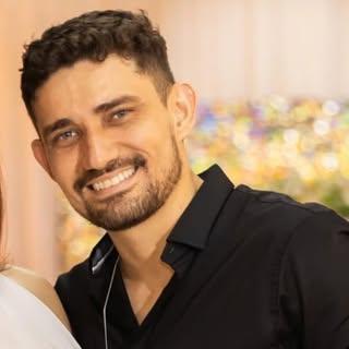 Capa de Leonardo Araújo