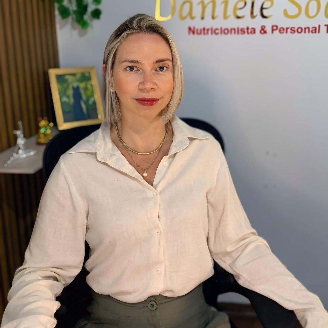 Capa de Daniele Soares