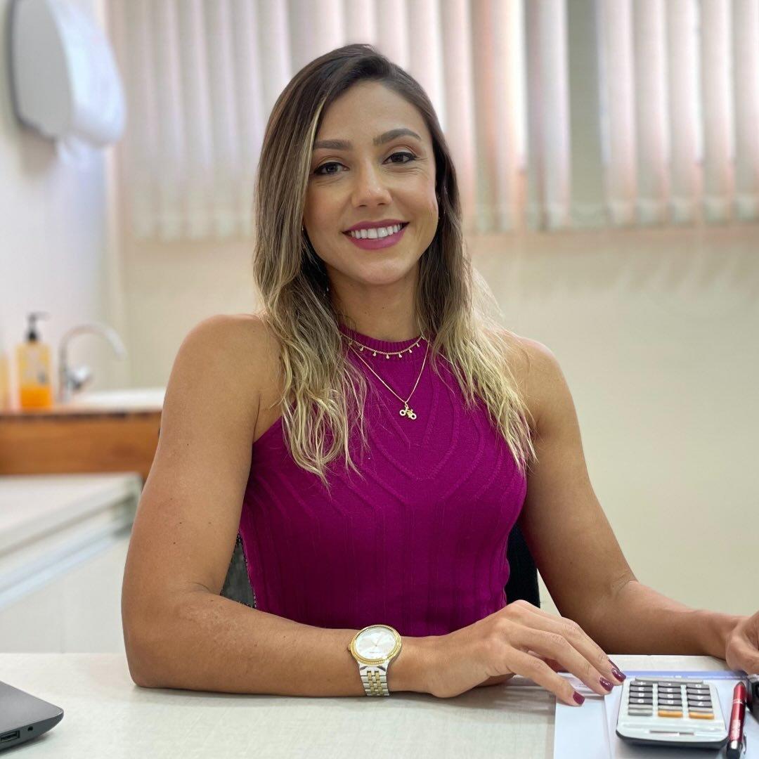 Capa de BRUNA TOLEDO | Nutricionista Esportiva (CRN 24428)