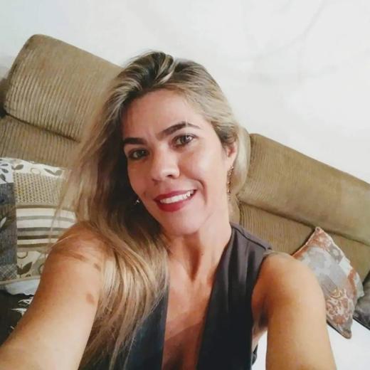 Andréa Guedes
