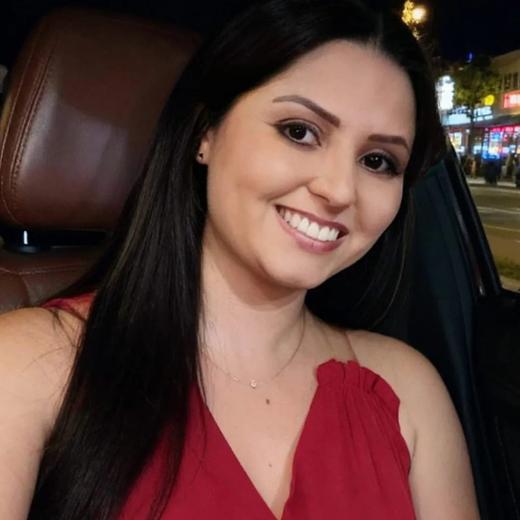 Camila Prado