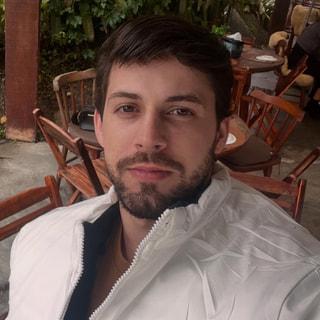 Capa de Brhicio • Personal Trainer Caruaru