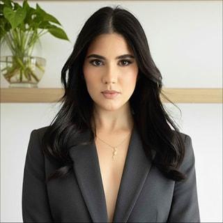 Capa de Marianna Justino