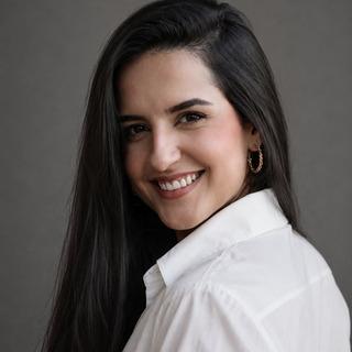Capa de Luciana Alves