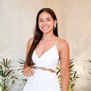 Ana Laura Oliveira